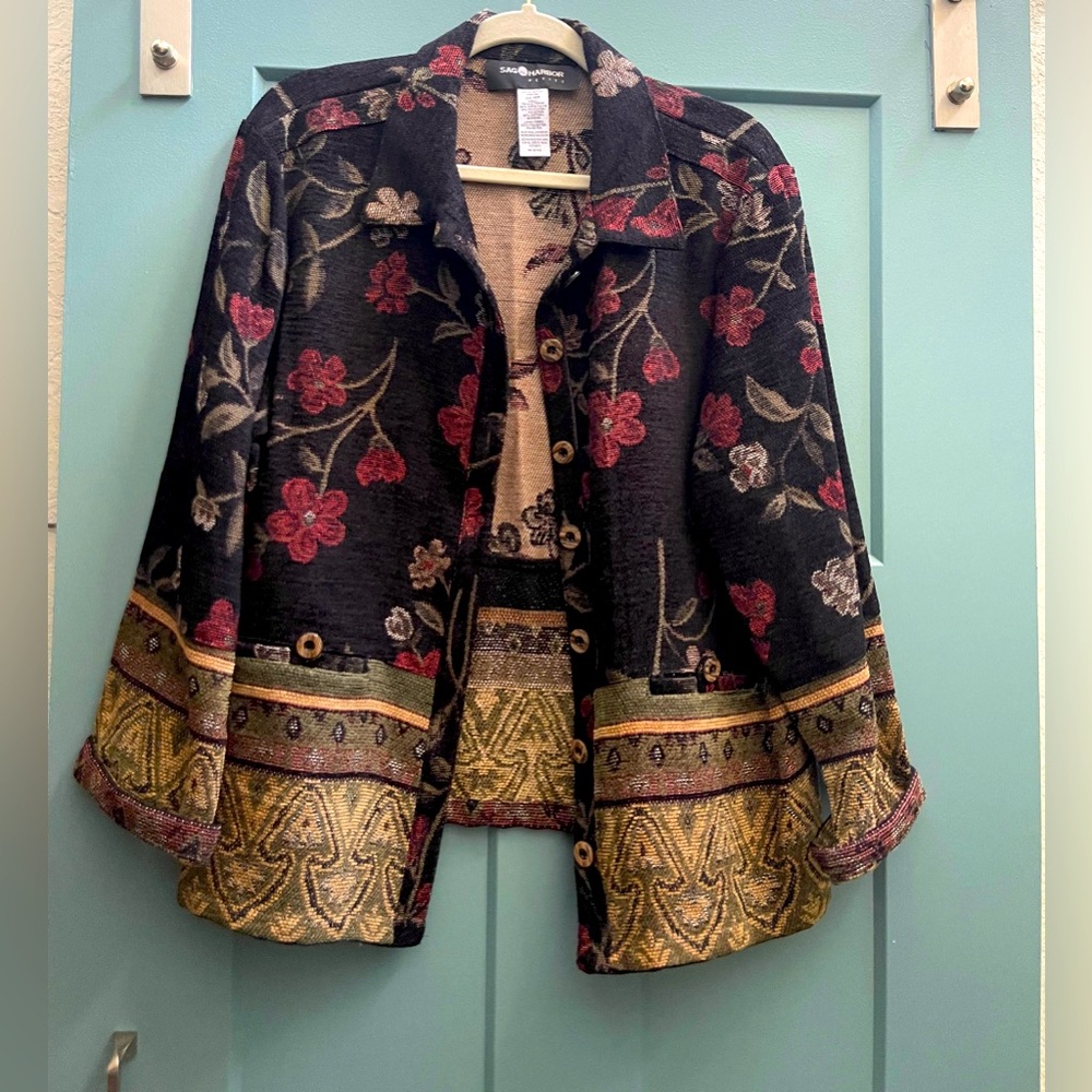 M143 // 1990s Vintage Sag Harbor Rayon Tapestry Jacket // 10P